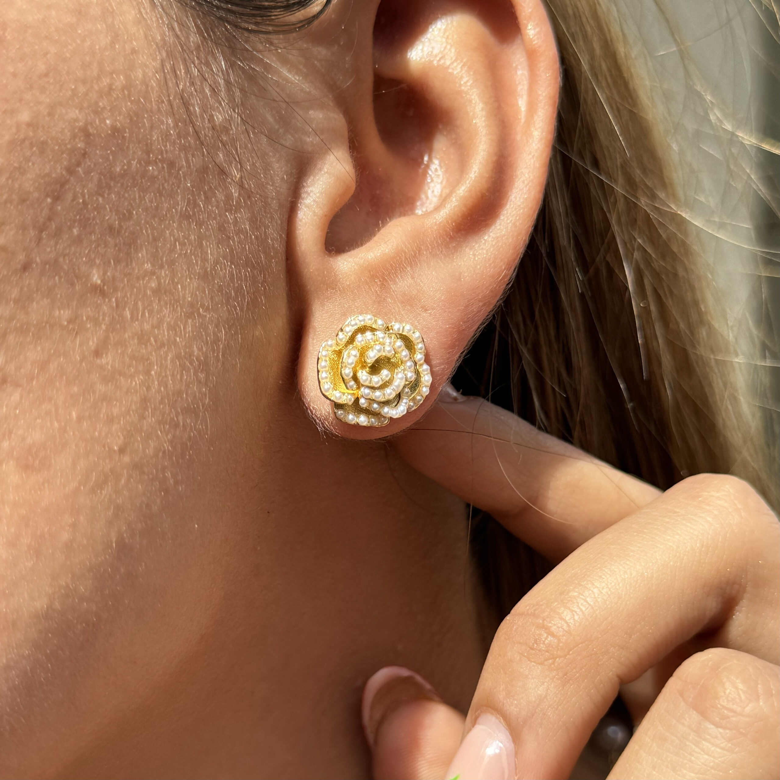 Topo rosa con perlas en rodio - Imagen 2