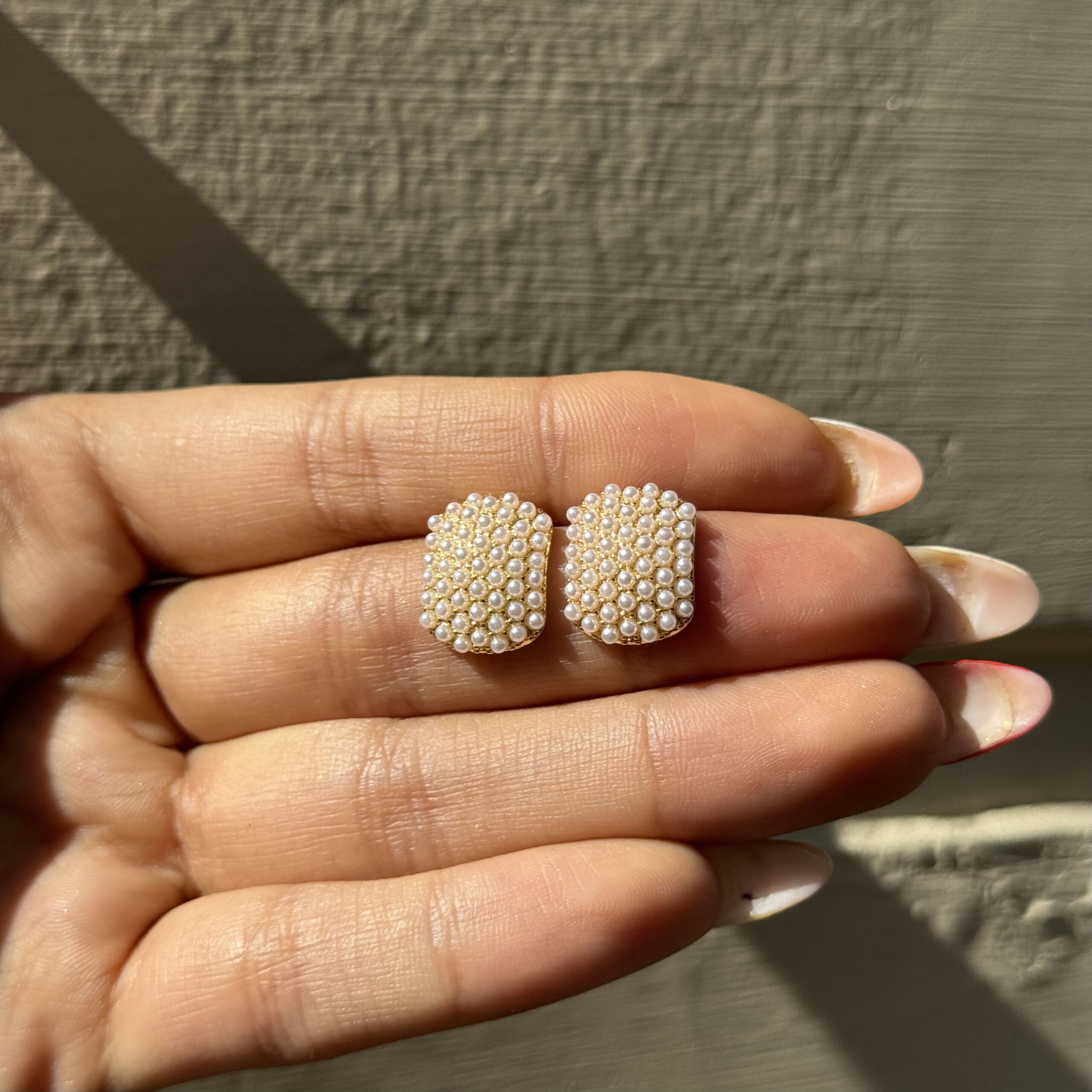 Topo rectangular perlas en rodio - Imagen 2