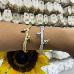 Brazalete flecha con zircones en rodio