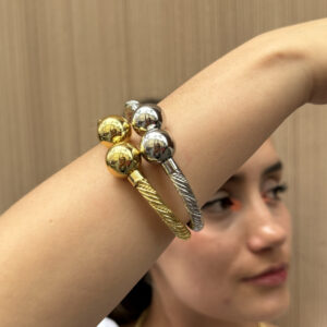 Brazalete entrelazado en rodio