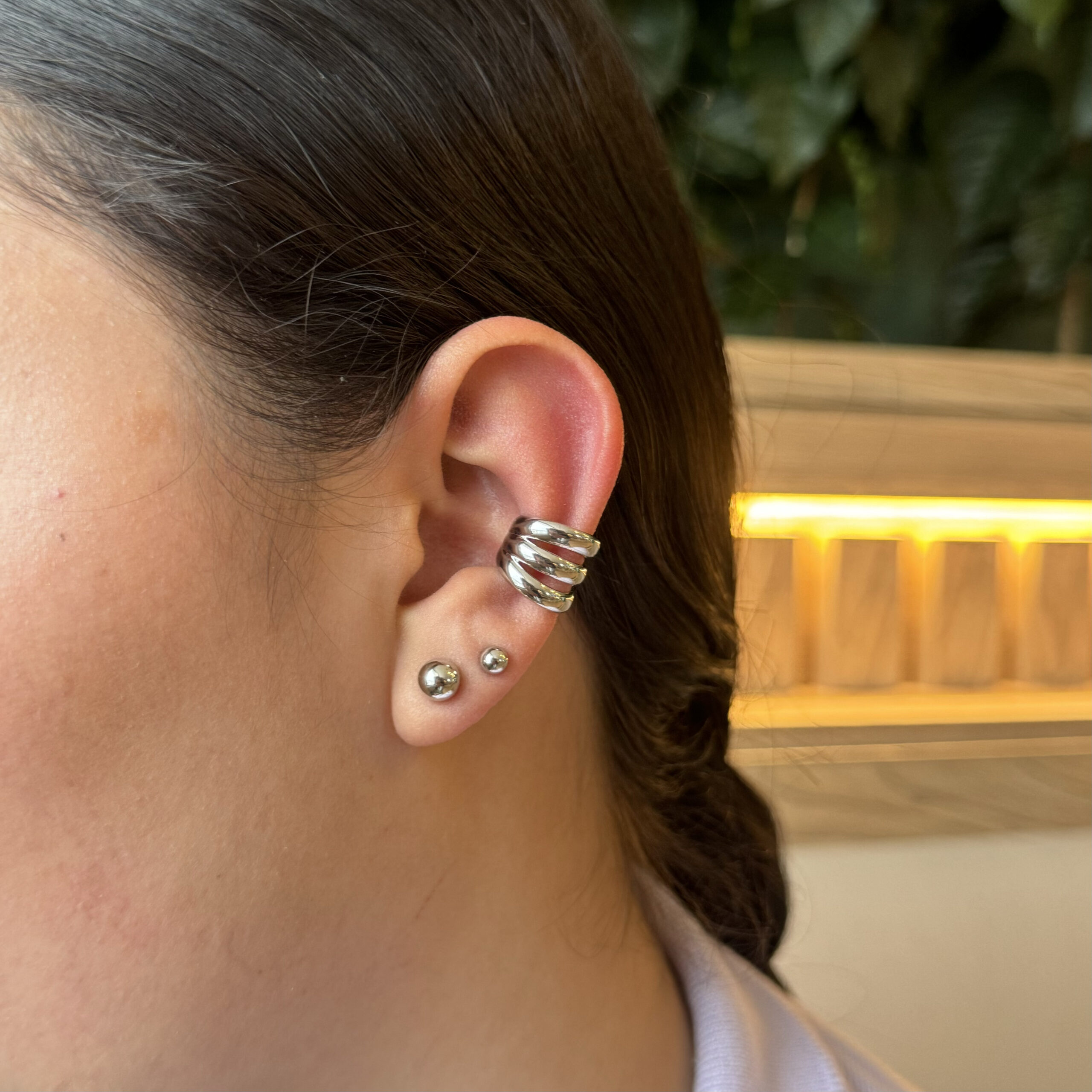 Earcuff tres líneas chunky liso en rodio