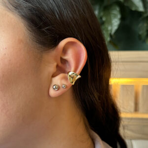 Earcuff ahuecado liso en rodio