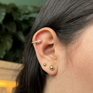 Earcuff serpiente zircón rosado en rodio