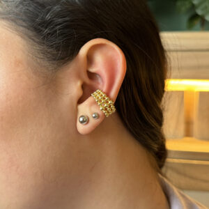 Earcuff tres líneas con balines en rodio
