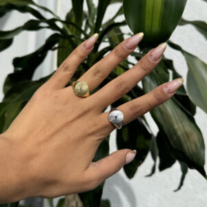 Anillo círculo acanalado en rodio