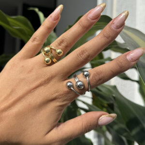 Anillo detalle tres balines en rodio