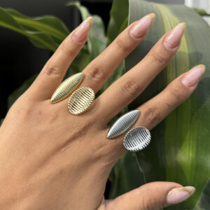 Anillos doble ovalo líneas en rodio