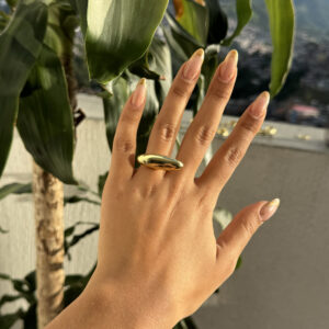 Anillo ovalo horizontal chunky en rodio