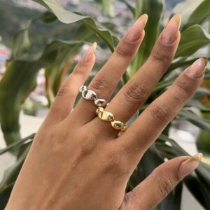 Anillo gotas lisas chunky en rodio