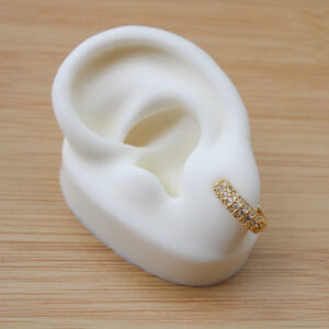 Candonga con zircones blancos en rodio
