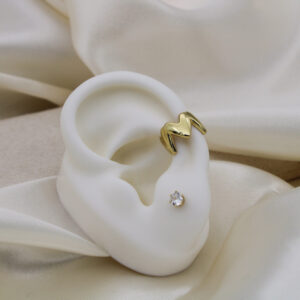 Earcuff corazones liso en rodio